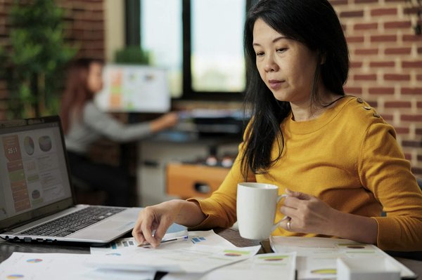 Holding et filiales : quels sont les liens entre ces établissements ?